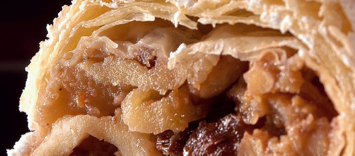 apfelstrudel-nach-original-wiener-rezept–pimpinellusflickr apfelstrudel-nach-original-wiener-rezept--pimpinellusflickr